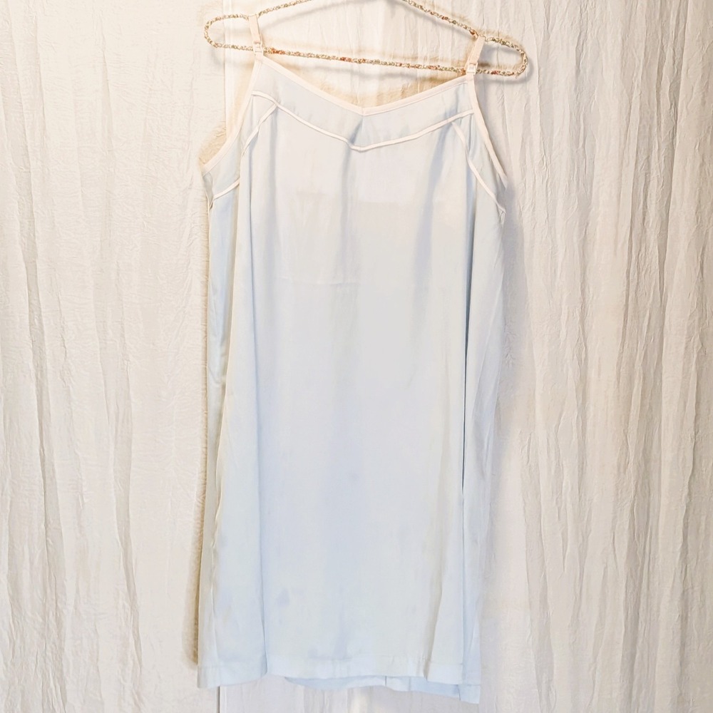 A Pea in the Pod Sleep Sm Light Blue Maternity Nightgown Adjustable Breastfeed